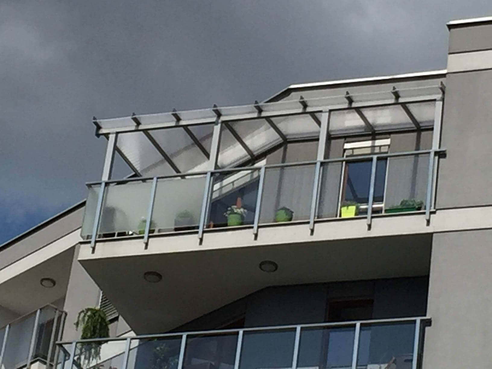 Jak zrobić ogród zimowy na balkonie?